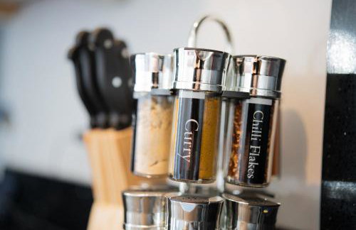 Opulent 5 bedroom Retreat with Hot tub and Entertainment - Foto 36