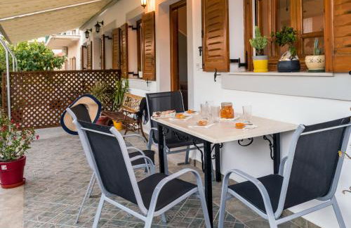 Catherine Blue Suites - 4 minutes off the Beach - Foto 41