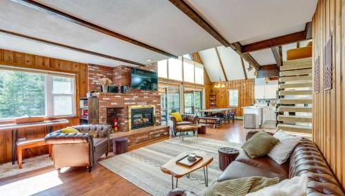 Haverhill Mtn Retreat Hike, Ski, Relax in Hot Tub - Foto 5