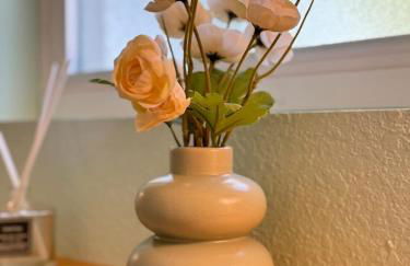 The Royal Cypress Suite Near UF Shands Downtown - Photo 33