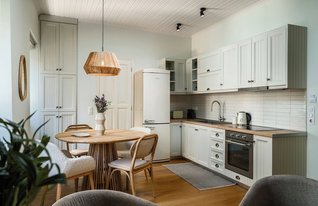 Petite Town Hall Apartment by Konnect, Old Corfu Town - Photo 29