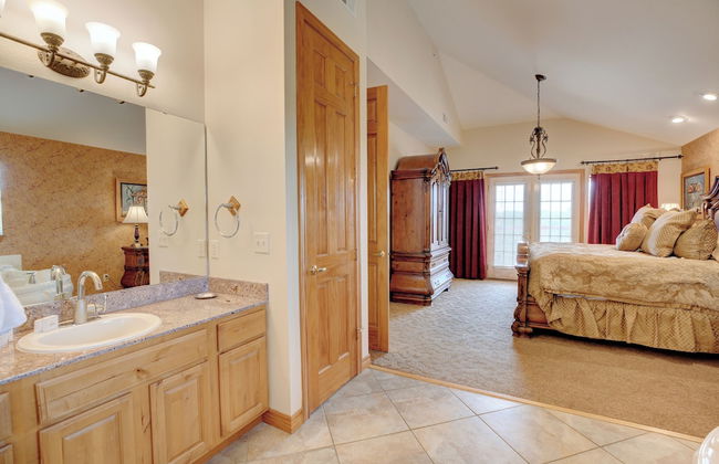 Grand Crowne Resort - Photo 15