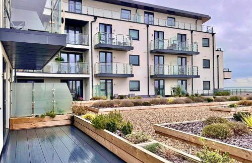 Harbour View - Steps From The Sea - Balcony - Parking - Foto 2