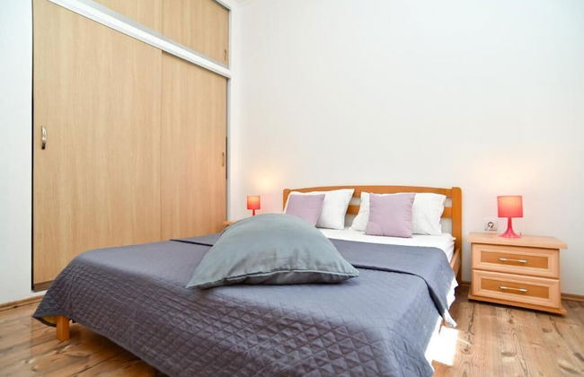 Cozy Apartment With Shared Pool - Photo 3