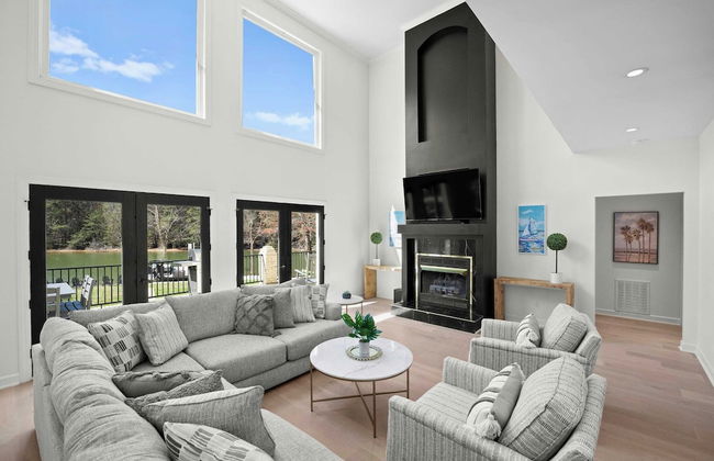 Knotty Pines by Avantstay Lake Views, Renovated - Foto 38