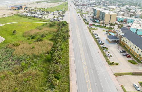 Island Pride Coastal Condo - Foto 3