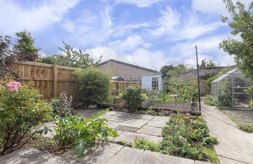 Charming 2-Bed Home in Stonehouse - Foto 20