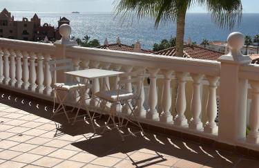 Playa del Duque-Amazing views 2 bedroom - Foto 13
