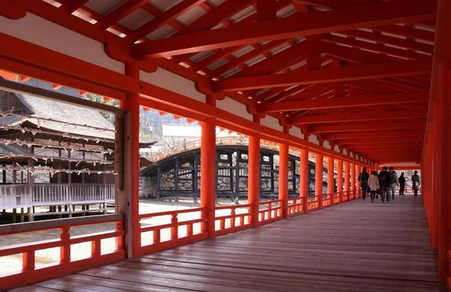 Scopri Hiroshima e Miyajima - Tour di un'intera giornata per piccoli gruppi - Foto 3