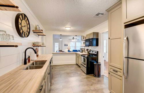 2 Mi to Magnolia Mkt Cozy Retreat with Shared Yard - Foto 7