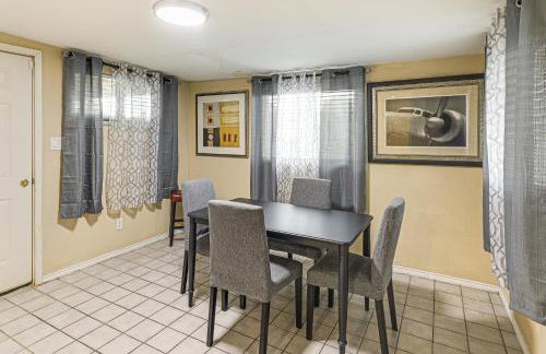 Cozy Home with Patio 24 Miles to Carlsbad Caverns NP - Foto 6