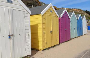 Apartment in Boscombe close to beach - Photo 30