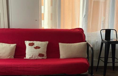 Paris Eiffel Tower et Disney apartments, parkings gratuits et sécurisés, 10 minutes métro to Paris - Foto 24