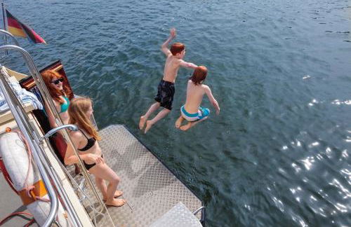 Boats & Yachts at Zeuthen Harbor by Kuhnle-Tours - Foto 10