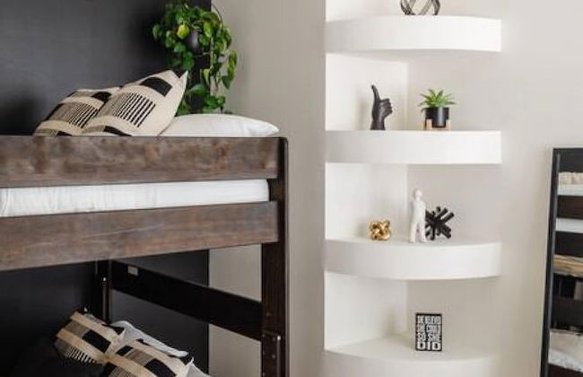 Hollywood Hills Sunset Strip Home w Hottub - Photo 18