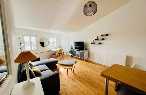 Appartement Vue Port, Joli T2, LR130 - Foto 52