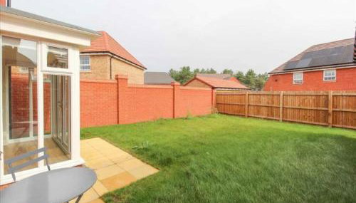 House-Sleeps 8-Parking-Garden - Foto 4