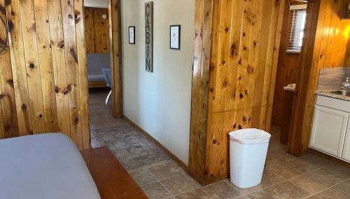 Cozy cabin #6 at Aspen Ridge Cabins - Photo 5
