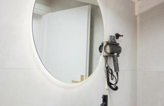 KLA SUITES by PROJECT 86 IKE - Photo 40