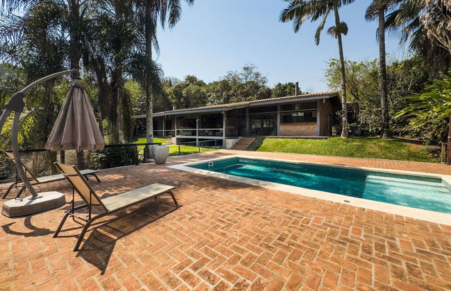 Casa térrea com piscina e cozinha de cinema | Granja Viana - Foto 41