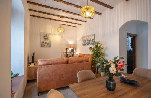 Casa Señorial La Iglesia en Gerena Sevilla Parking y Piscina - Foto 6