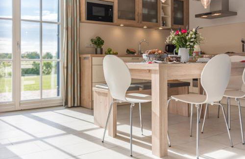 Frühling am Meer mit Ostseeblick, Kamin und Sauna nur 500 m vom Strand entfernt - Photo 15