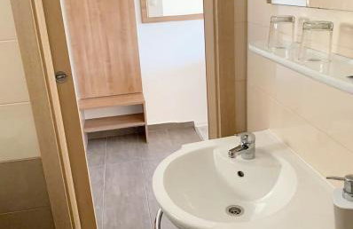 House Natali 70m from the beach - free EV top up - Photo 25