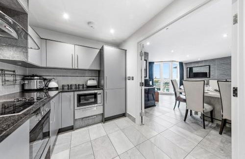 Modern 2 Bed with Balcony & London Eye Views - Foto 18