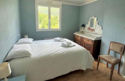 Maison agréable et lumineuse, jardin vue nature, Nant Aveyron - Photo 9