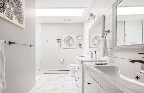 Bright & Modern - King Suite - Creekside Trail - Foto 31