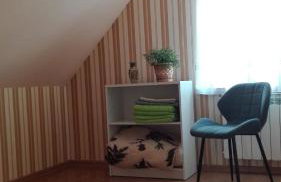 Dom w spokojnej okolicy - Foto 22