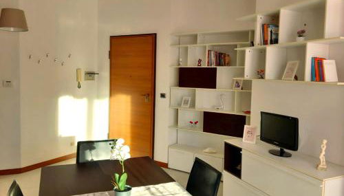 la Dolce Vita - Appartamento con parcheggio privato vicino al centro e all'ospedale - Photo 3