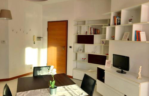 la Dolce Vita - Appartamento con parcheggio privato vicino al centro e all'ospedale - Photo 3