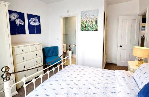 Bryn Gwyn, Sleeps 8, Sea Views, Borth y Gest - Photo 15