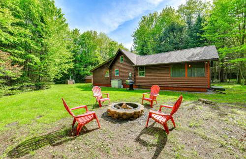 Cardinal Pines Cabin on 8 Acres - Dog Friendly! - Foto 18