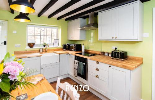 Homely 1-bed Cottage in Stoke Bardolph, Nottingham by Renzo, Stunning Countryside Location! - Foto 9