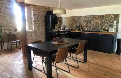 Gîtes avec piscine au cœur de la nature dans un domaine familial - Foto 32