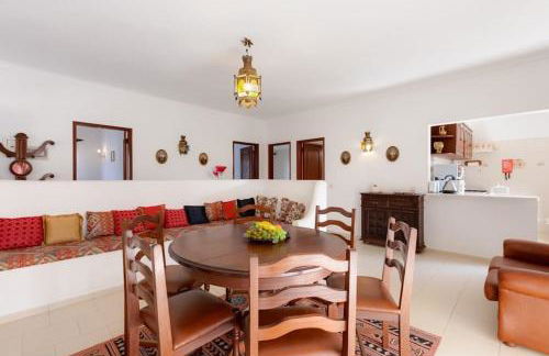 VILLA ROSADO - Moradia para 6 com AC, jardim a 5 min do centro de Albufeira - Foto 5