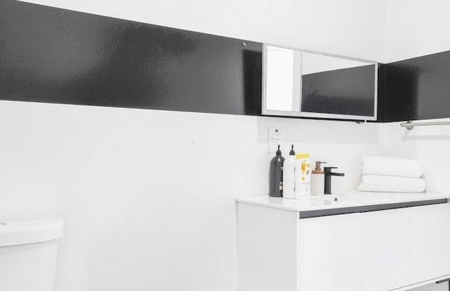 Luxury Studio 30 Mins to Manhattan Evonify - Photo 23