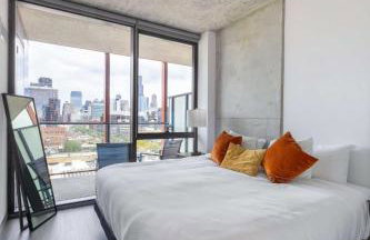 Sophisticated 3BR Suite - New Modern and Luxurious - Photo 43