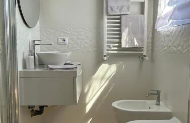 V&C HOME RENTAL SPECIALIST Appartamenti fronte Lago Maggiore - Foto 8