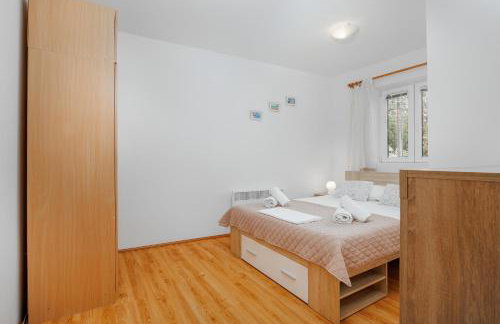 Apartment Bernarda - Photo 9