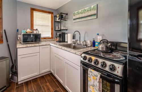 Cabin w Boat Parking Near Lake of Egypt - Foto 25