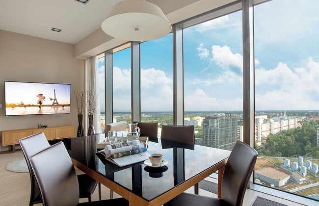 Sky Tower Apartments - Photo 57