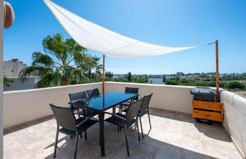 Villa Serena Marbella - Luxury villa with pool & sea views - Photo 55