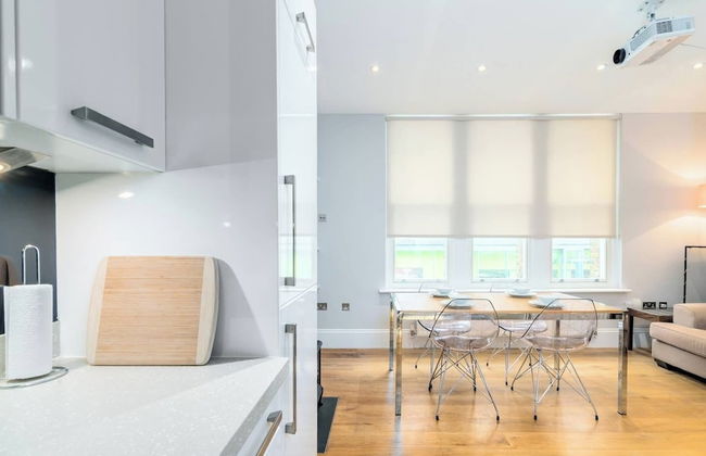 Modern 2BR Home in Dalston W/balcony, Fits 4 - Photo 17