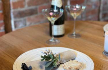 Pet Friendly, Border Cottage, Norfolk - Photo 9