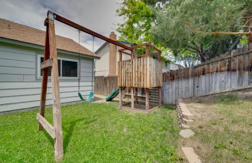 Centrally Located Reno Retreat with Patio and Yard - Foto 25