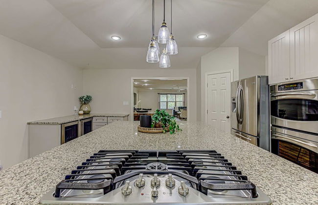 Rooftop Deck w/ City Views! - Foto 11