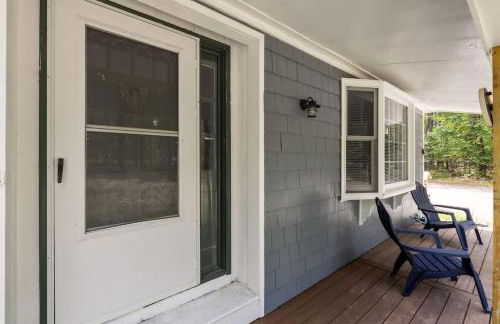 Lake Escape Family & Pet Friendly with Dock Access - Photo 21